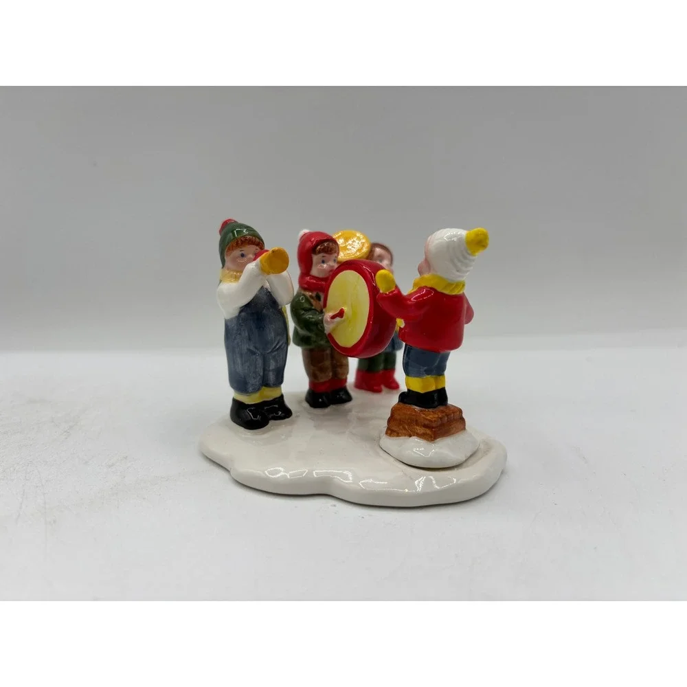 Department 56 1987 Vintage Original Snow Village Children in Band 5104-7 Retired